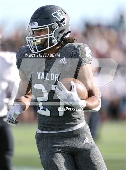 Thumbnail 2 in Grandview vs Valor Christian (CHSAA 5A Semifinal) photogallery.