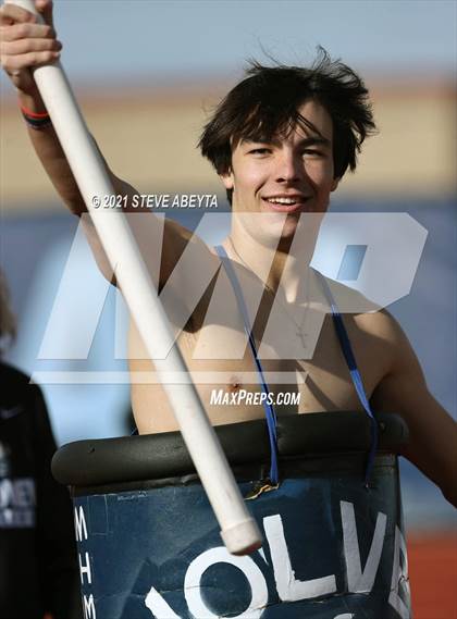 Thumbnail 2 in Grandview vs Valor Christian (CHSAA 5A Semifinal) photogallery.