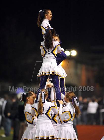 Thumbnail 2 in Skyline @ Issaquah photogallery.