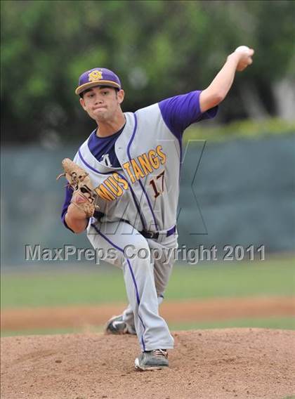 Thumbnail 1 in IMG Academies vs. Sunrise Mountain (Hard 9 National Classic) photogallery.