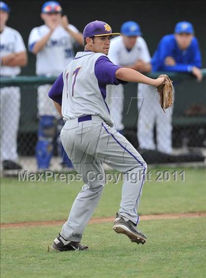 Thumbnail 2 in IMG Academies vs. Sunrise Mountain (Hard 9 National Classic) photogallery.