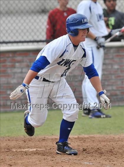 Thumbnail 2 in IMG Academies vs. Sunrise Mountain (Hard 9 National Classic) photogallery.