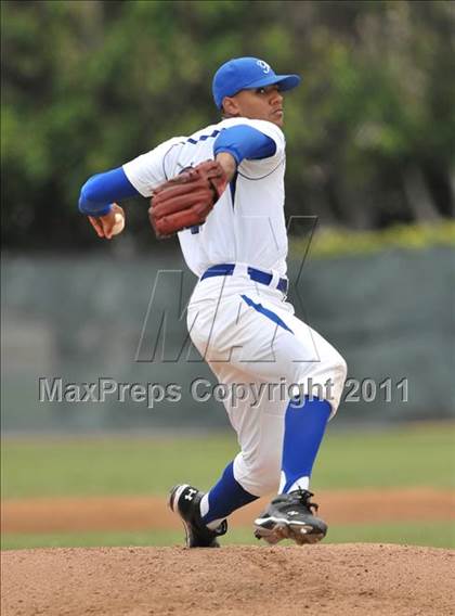 Thumbnail 1 in IMG Academies vs. Sunrise Mountain (Hard 9 National Classic) photogallery.