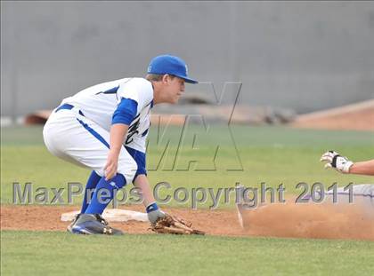 Thumbnail 3 in IMG Academies vs. Sunrise Mountain (Hard 9 National Classic) photogallery.