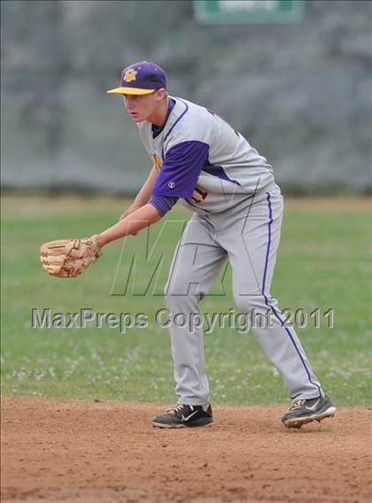 Thumbnail 1 in IMG Academies vs. Sunrise Mountain (Hard 9 National Classic) photogallery.
