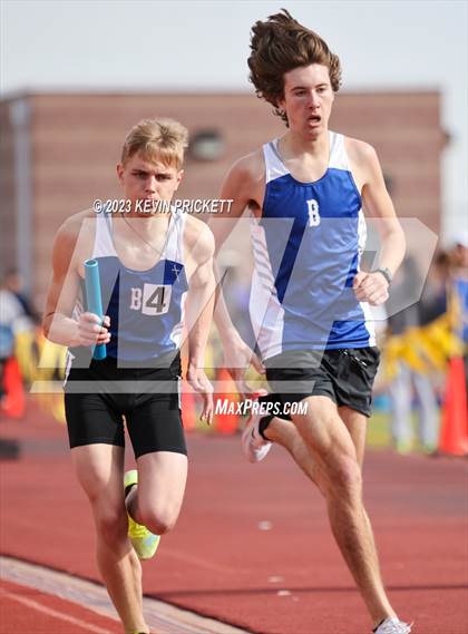 Thumbnail 1 in Hawk Invitational photogallery.