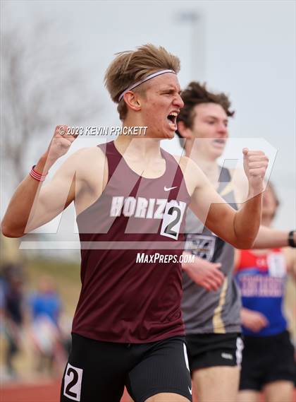 Thumbnail 3 in Hawk Invitational photogallery.