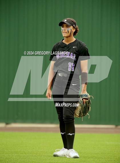 Thumbnail 1 in Paschal [R. L.] vs Keller (UIL 6A Softball Area Game 3) photogallery.