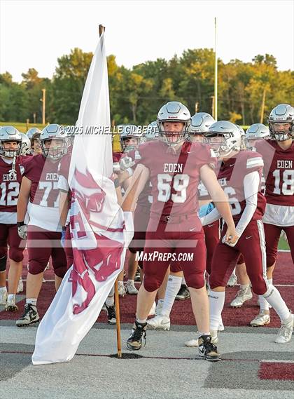 Thumbnail 1 in Tapestry/Maritime @ Eden photogallery.