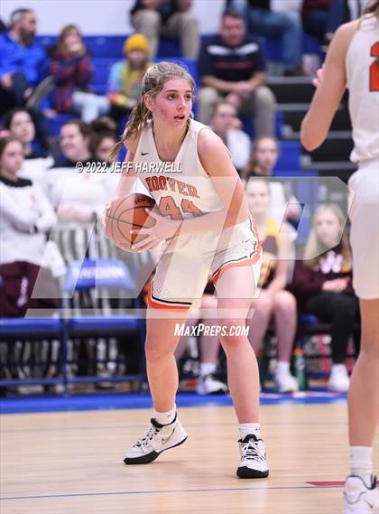 Thumbnail 3 in Hoover vs. Walsh Jesuit (OHSAA D1 District Semifinal) photogallery.