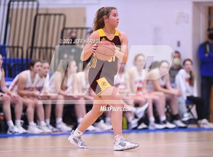 Thumbnail 2 in Hoover vs. Walsh Jesuit (OHSAA D1 District Semifinal) photogallery.