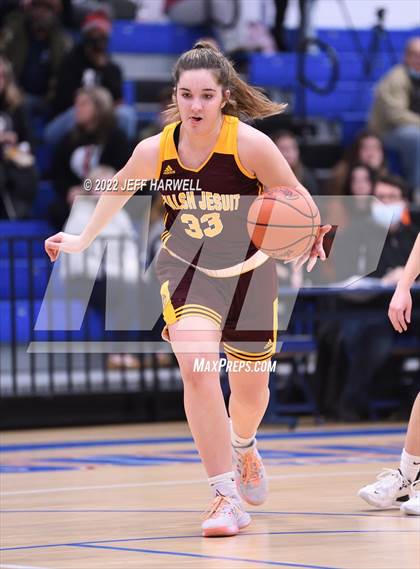 Thumbnail 1 in Hoover vs. Walsh Jesuit (OHSAA D1 District Semifinal) photogallery.