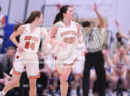 Thumbnail 1 in Hoover vs. Walsh Jesuit (OHSAA D1 District Semifinal) photogallery.