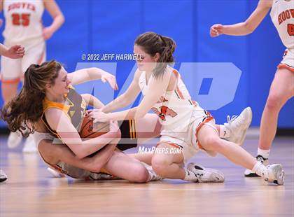 Thumbnail 1 in Hoover vs. Walsh Jesuit (OHSAA D1 District Semifinal) photogallery.