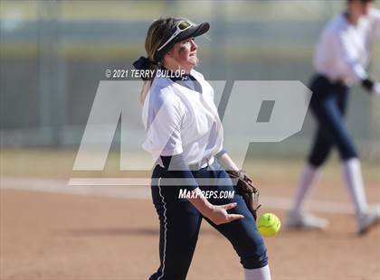 Thumbnail 3 in Corner Canyon @ Herriman photogallery.