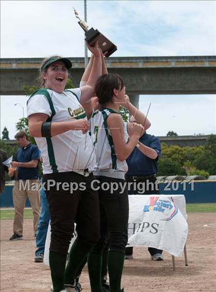 Thumbnail 3 in Capuchino vs. Santa Catalina (CIF CCS D3 Final) photogallery.