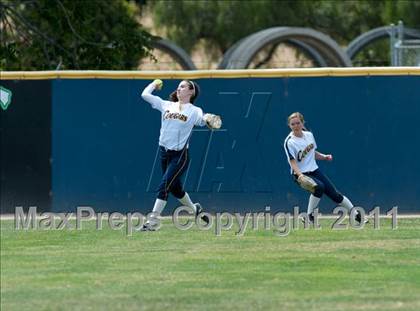 Thumbnail 3 in Capuchino vs. Santa Catalina (CIF CCS D3 Final) photogallery.