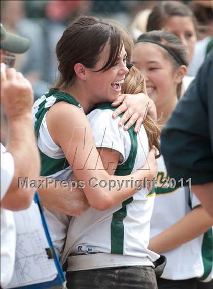 Thumbnail 1 in Capuchino vs. Santa Catalina (CIF CCS D3 Final) photogallery.