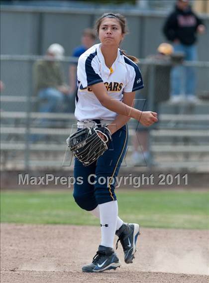 Thumbnail 1 in Capuchino vs. Santa Catalina (CIF CCS D3 Final) photogallery.