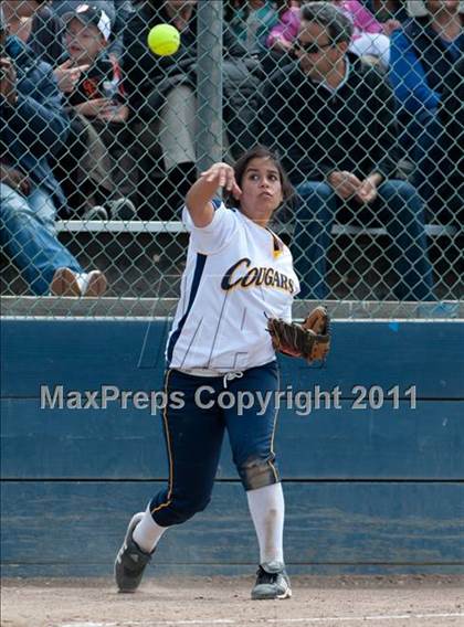 Thumbnail 2 in Capuchino vs. Santa Catalina (CIF CCS D3 Final) photogallery.