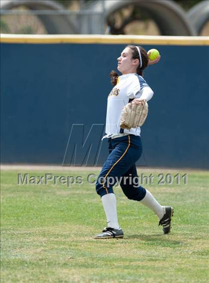 Thumbnail 2 in Capuchino vs. Santa Catalina (CIF CCS D3 Final) photogallery.