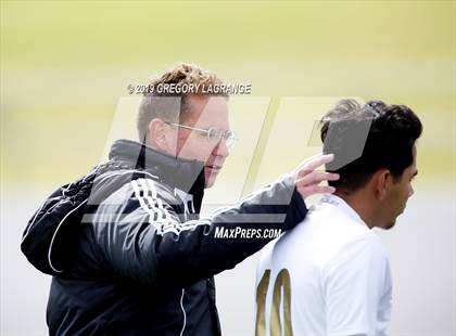 Thumbnail 1 in Stephenville vs San Elizario (UIL 4A Regionanl Final) photogallery.