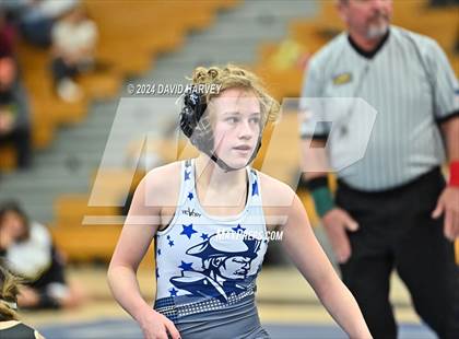 Thumbnail 2 in Prairie View vs Columbine photogallery.