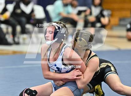 Thumbnail 3 in Prairie View vs Columbine photogallery.