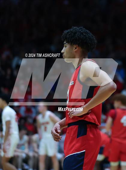 Thumbnail 1 in Kokomo vs Fishers (IHSAA 3A Region Final) photogallery.