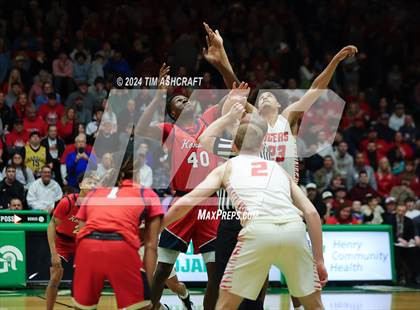 Thumbnail 1 in Kokomo vs Fishers (IHSAA 3A Region Final) photogallery.