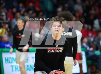 Thumbnail 1 in Kokomo vs Fishers (IHSAA 3A Region Final) photogallery.