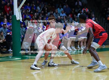 Thumbnail 2 in Kokomo vs Fishers (IHSAA 3A Region Final) photogallery.
