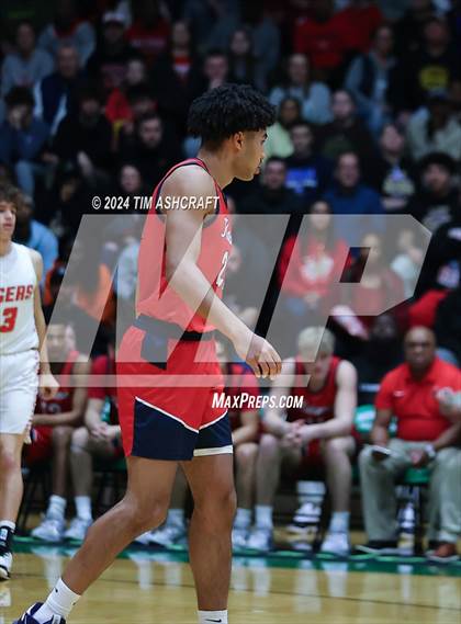 Thumbnail 2 in Kokomo vs Fishers (IHSAA 3A Region Final) photogallery.