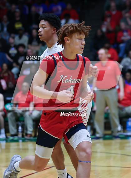 Thumbnail 1 in Kokomo vs Fishers (IHSAA 3A Region Final) photogallery.
