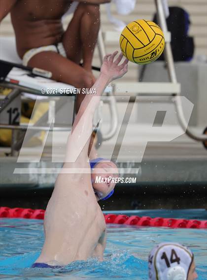 Thumbnail 1 in St. Francis vs. St. Xavier (America's Finest City Tournament) photogallery.