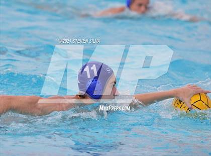 Thumbnail 2 in St. Francis vs. St. Xavier (America's Finest City Tournament) photogallery.