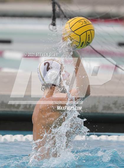 Thumbnail 3 in St. Francis vs. St. Xavier (America's Finest City Tournament) photogallery.