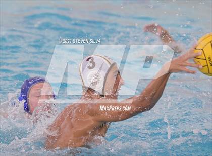 Thumbnail 2 in St. Francis vs. St. Xavier (America's Finest City Tournament) photogallery.