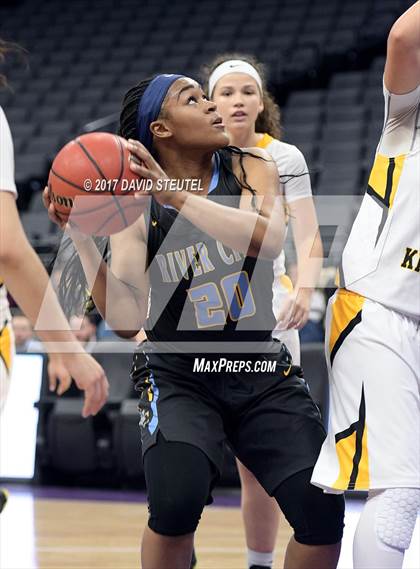 Thumbnail 1 in River City vs. Rio Linda (Golden 1 Center) photogallery.