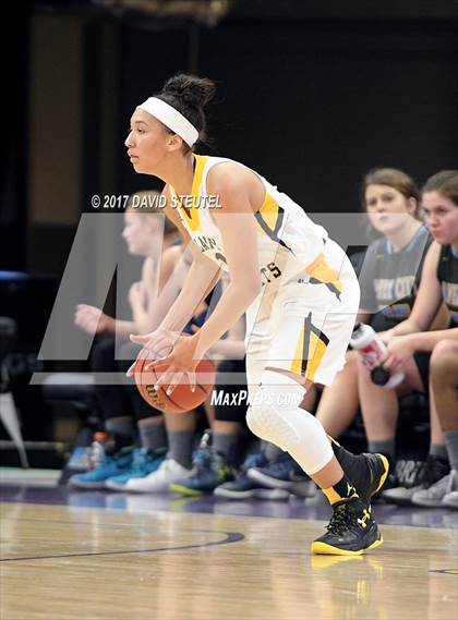 Thumbnail 1 in River City vs. Rio Linda (Golden 1 Center) photogallery.
