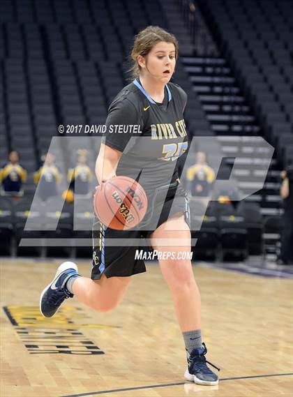 Thumbnail 1 in River City vs. Rio Linda (Golden 1 Center) photogallery.