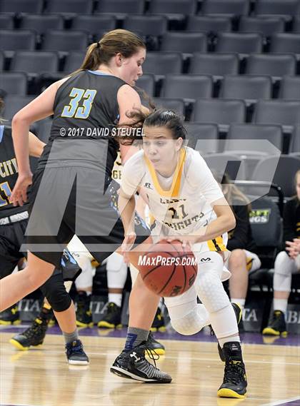 Thumbnail 1 in River City vs. Rio Linda (Golden 1 Center) photogallery.