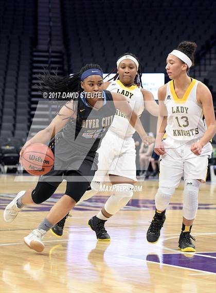 Thumbnail 2 in River City vs. Rio Linda (Golden 1 Center) photogallery.