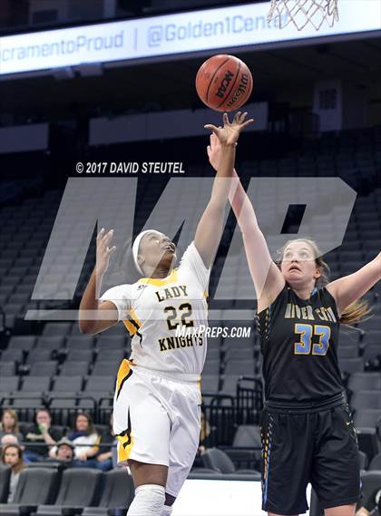Thumbnail 2 in River City vs. Rio Linda (Golden 1 Center) photogallery.