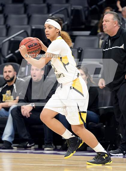Thumbnail 2 in River City vs. Rio Linda (Golden 1 Center) photogallery.