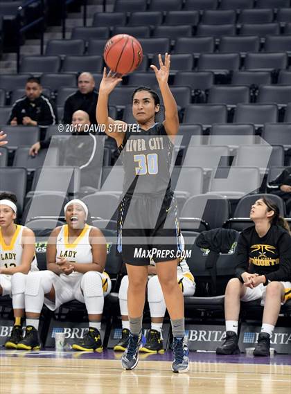 Thumbnail 3 in River City vs. Rio Linda (Golden 1 Center) photogallery.
