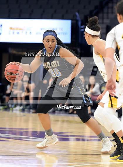Thumbnail 1 in River City vs. Rio Linda (Golden 1 Center) photogallery.