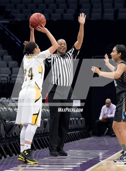 Thumbnail 1 in River City vs. Rio Linda (Golden 1 Center) photogallery.
