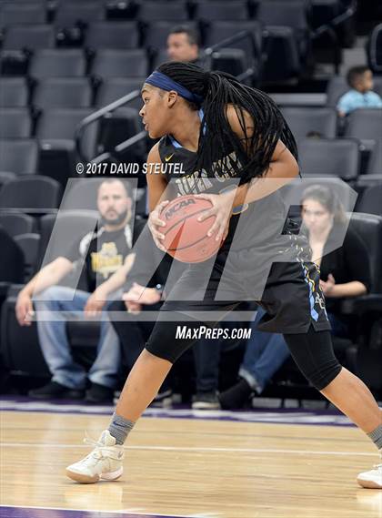 Thumbnail 3 in River City vs. Rio Linda (Golden 1 Center) photogallery.
