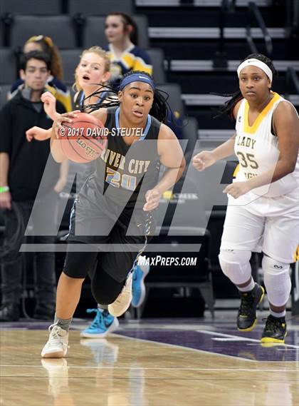Thumbnail 2 in River City vs. Rio Linda (Golden 1 Center) photogallery.